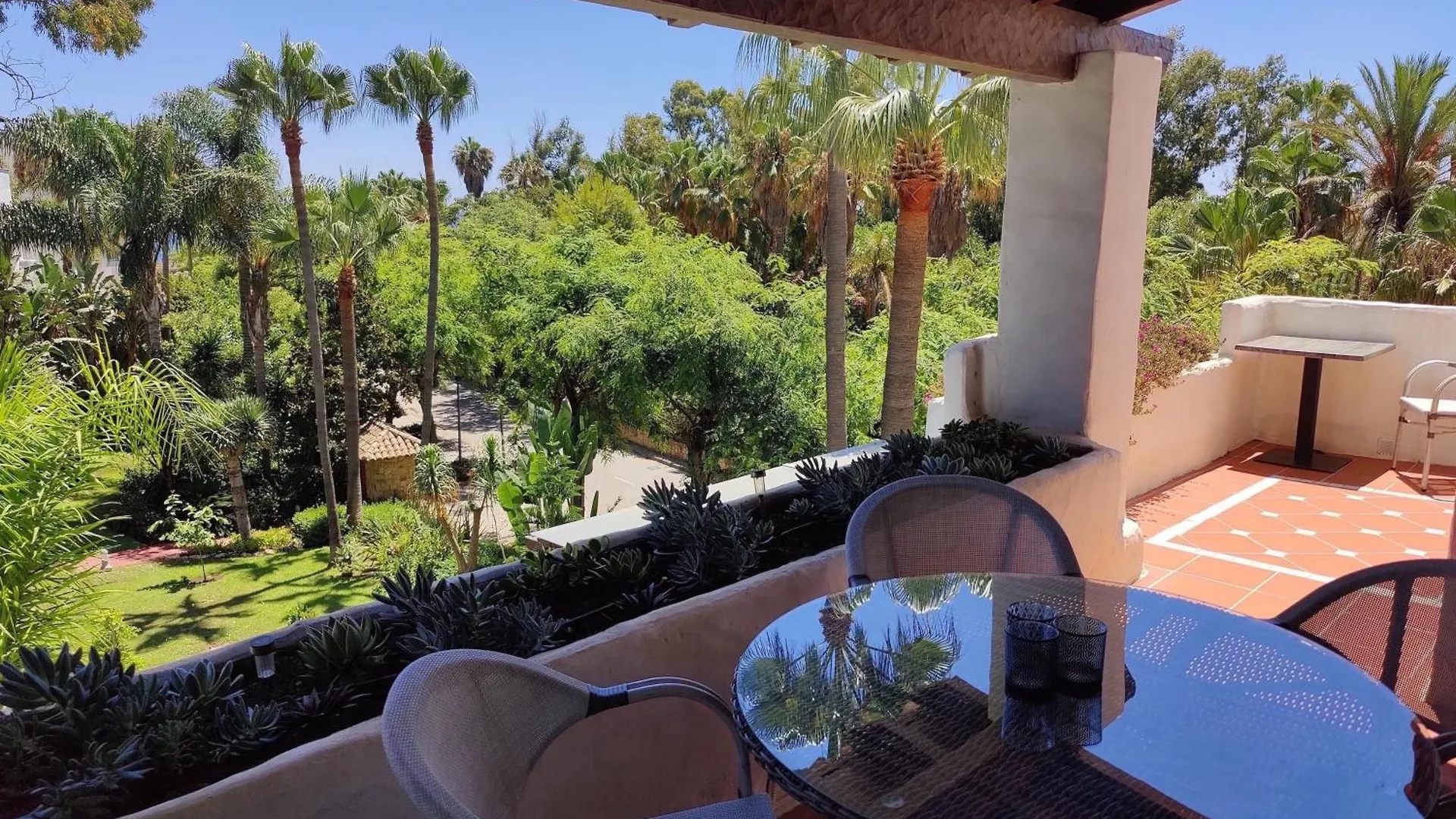 Ventura Del Mar Duplex Penthouse Apartment Marbella