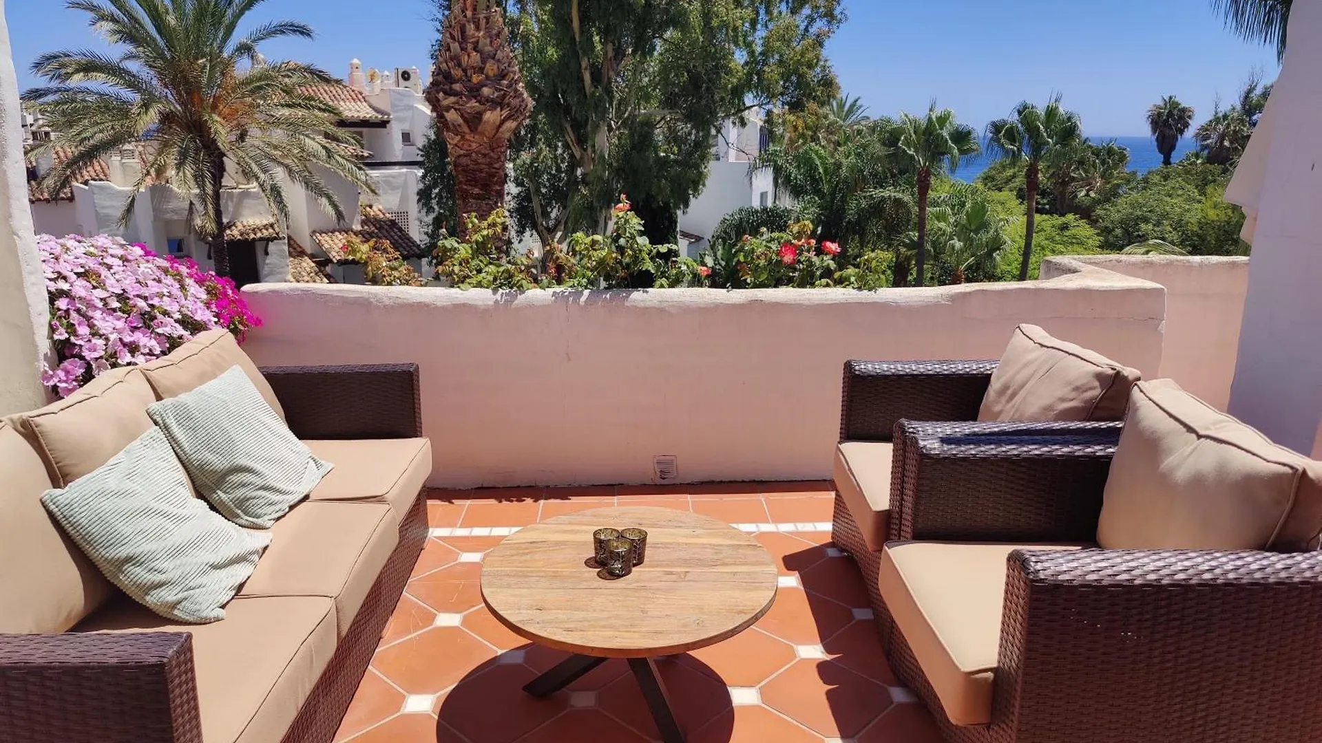 Ventura Del Mar Duplex Penthouse Apartment Marbella