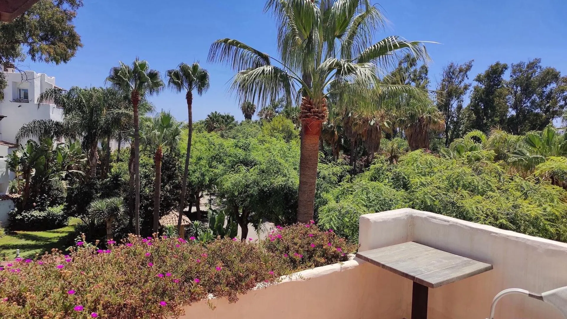 Ventura Del Mar Duplex Penthouse Apartment Marbella 0*,  Spain